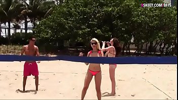 Beach volley xxx