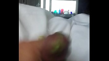 Nikocado avocado desnudo