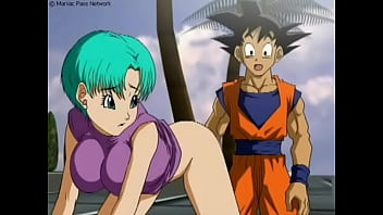 Bulma baña a goku