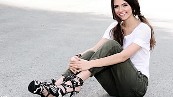 Novio victoria justice