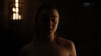 Arya stark naked