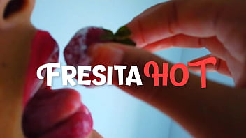 Rosita fresita hentai