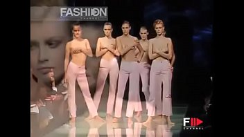 Descuidos en pasarelas de moda