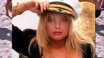 Erika eleniak xxx