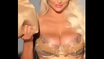 Lindsey pelas leak