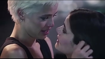 Lesbian sex scenes