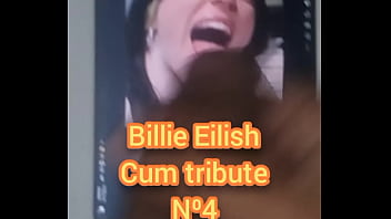 Billi eilish tits