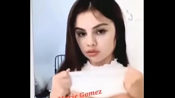 Selena gomez reddit