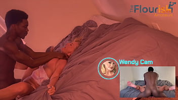 Wendy masturbandose