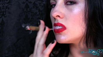 Lipstick queen smoke